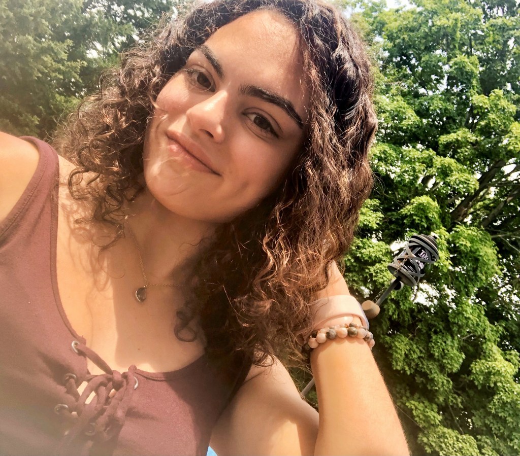 The Queen in Her&nbsp;Chariot